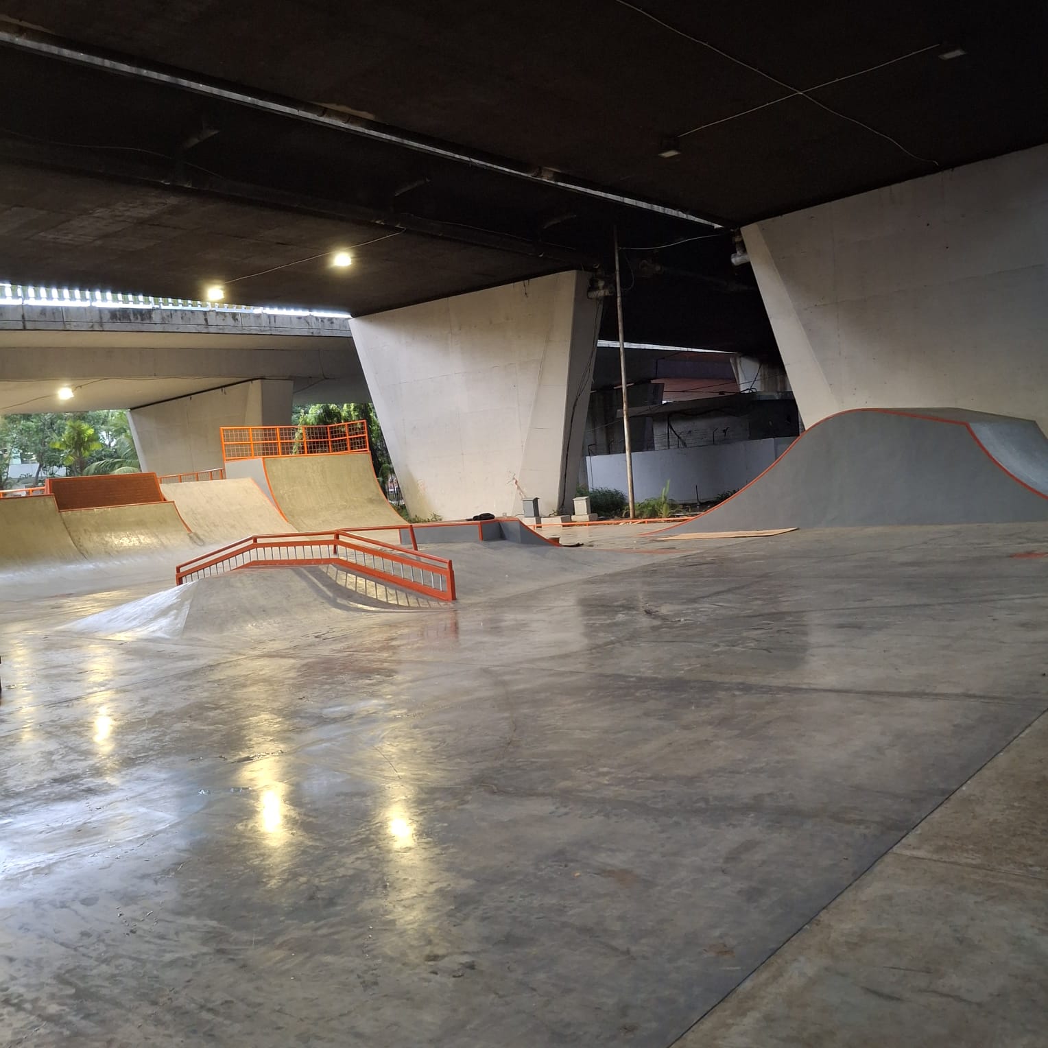 FO Slipi Skatepark